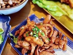 碳烤猪板筋-包整·丝娃娃(一览甲秀楼风景店)