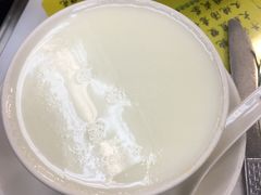 蛋白炖鲜牛奶-澳洲牛奶公司(佐敦店)