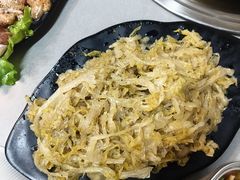 -牛牛牛酸菜煎肉店(望云寺路店)