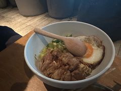 -SHAN山(前滩太古里店)