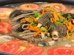 -乡土特色.冷锅鱼.牦牛肉汤锅