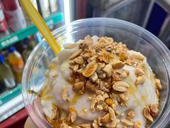 香蕉牛奶冰浆-夏食光安顺小舒冰粉冰浆(甲秀楼店)