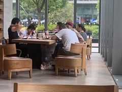 -星巴克臻选(杭州嘉里中心1F店)