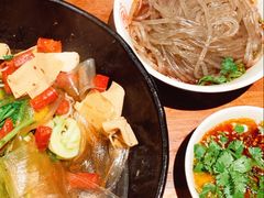 -万记麻辣烫国展总店