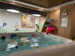 -Cool  Fun 蓝鲸π婴幼儿水育中心(宜乐荟店)