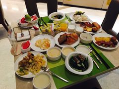 -韶关风度华美达广场酒店自助餐厅