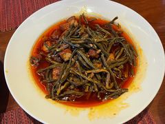 干豇豆烧藏香猪-林芝工布庄园希尔顿酒店-猎味中餐厅