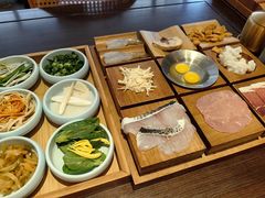 -银米·云南传统过桥米线(双廊黑金冠店)