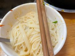 -李记特色罐罐米线(重庆中环大厦店)