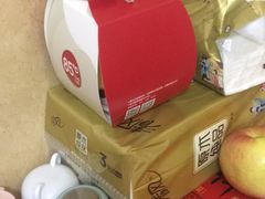 -85度C(生甜甜圈研究工坊·上海松江人民北路店)