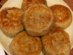门钉肉饼-清真吴记门钉肉饼·喜多利