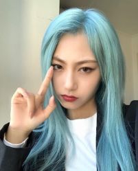 -DL HAIR SALON