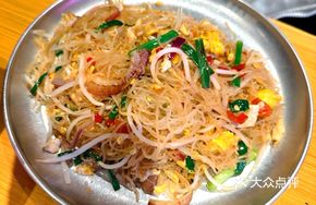 Fresh Shrimp Double Egg Fried Rice Noodles