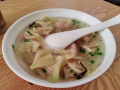 -珊珊小笼馆(仙霞路店)