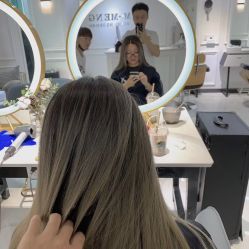 -Coo Hair salon
