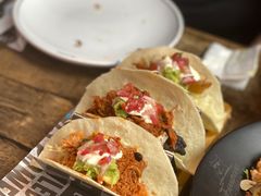 -Famous肥猫墨西哥音乐餐吧(五棵松华熙LIVE店)