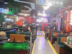 -路边边地标烧烤·川菜·小龙虾·音乐酒馆(良乡长虹店)