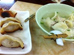 锅贴-珊珊小笼馆(仙霞路店)