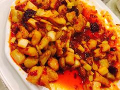 -鑫巴蜀小镇 · 水煮鱼专研店(玉桥店)