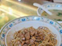-金杨拉面王小吃面馆·牛三宝面·红烧牛肉粉