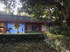 -峨眉山报国寺