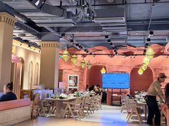 -耶里夏丽·丝路国际·新疆餐厅(浦东区东方路店)