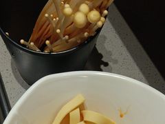 -海底捞火锅(宝龙广场夜宵主题店)