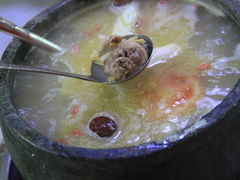 -鲁朗纳麦石锅鸡庄园