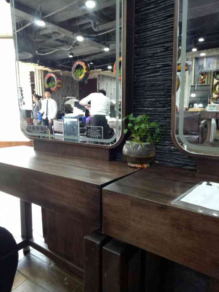 启宇美容美发-"【项目】剪发 染发一直叫你办卡办卡强推.