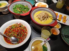-鸽子侯·家宴·平价海鲜(绿地店)