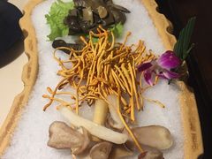 -滇釜火锅·能喝汤的火锅(车公庄店)