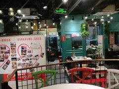 大堂-钢管厂五区小郡肝串串香(南山店)