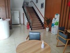 -赫尔森口腔·牙齿种植修复