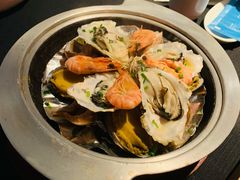 石锅原汁海鲜汇-鲁采LU STYLE(新天地店)