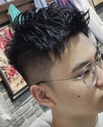 -贝勒爷专业男发