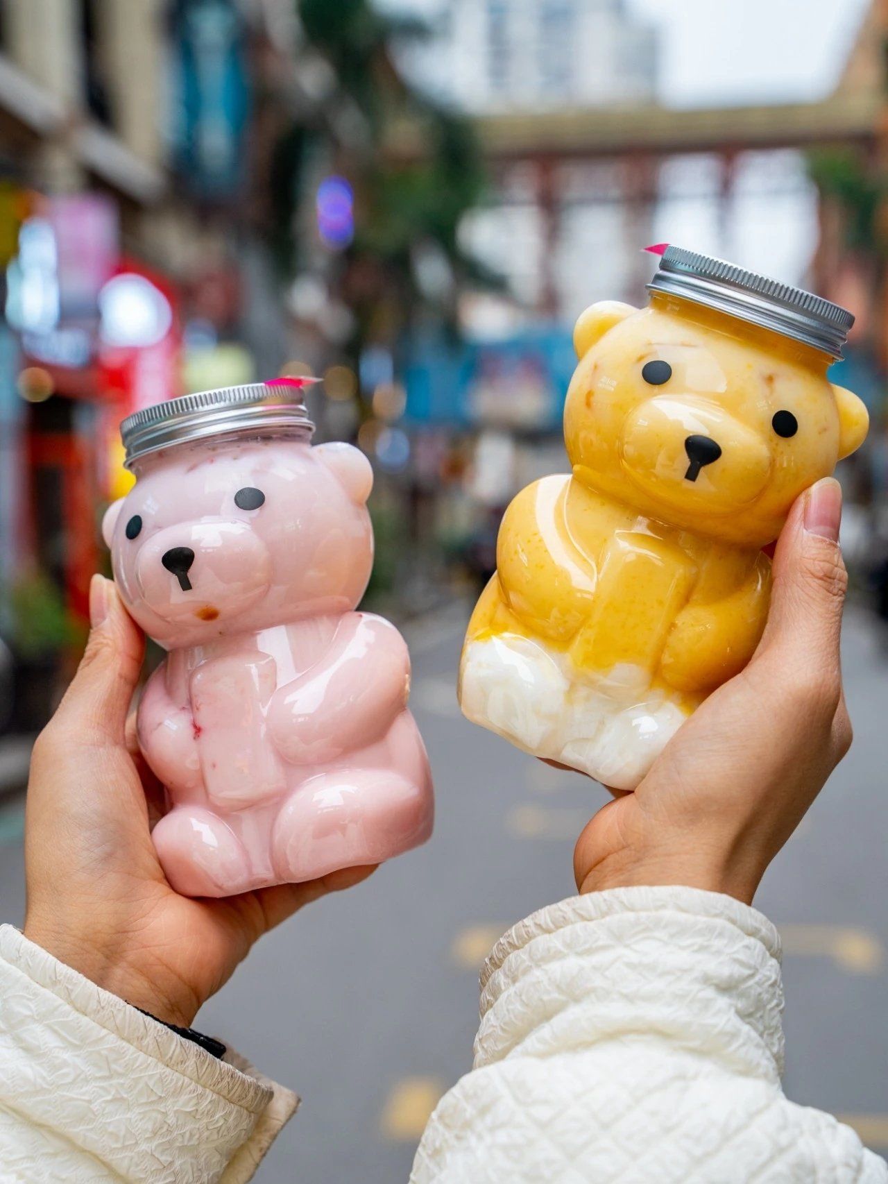 南小贝蒙牛纯牛奶做的奶茶.