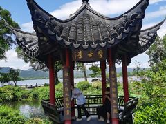 -杭州西湖柳莺里酒店·闻莺厅