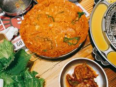 -青瓦炭韩潮烤肉(花园道店)