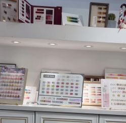 -U+nail优加专业美甲美睫