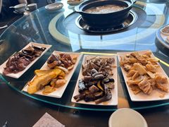 -野菌皇海景野生菌火锅(滨海大道店)
