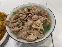 -犇逸·乐山跷脚牛肉·四川现炒(览海店)