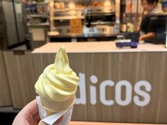 -德克士(场中路店)