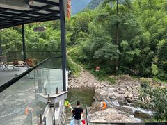 -安吉龙王山峡谷漂流