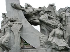 -上海市龙华烈士陵园