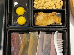 -新世界·过桥米线宴