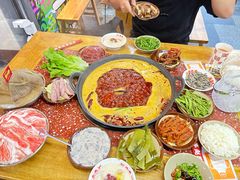 -赵美丽·重庆社区火锅·直营店(火车东站·中豪国际店)