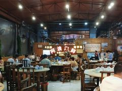 -阿浪海鲜连锁加工店(B栋2排1号火车头店)