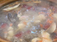 -东记炭炉·海鲜鸡煲(龙华店)