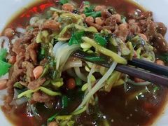 -亚龙湾亚泰商业街