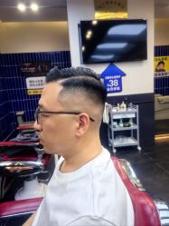 点击看大图 -贝勒爷专业男发
